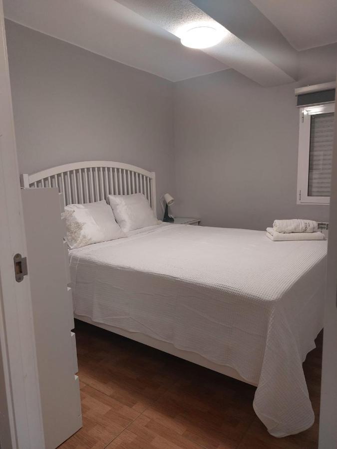 Apartamento Zaragoza Plaza Europa Bagian luar foto