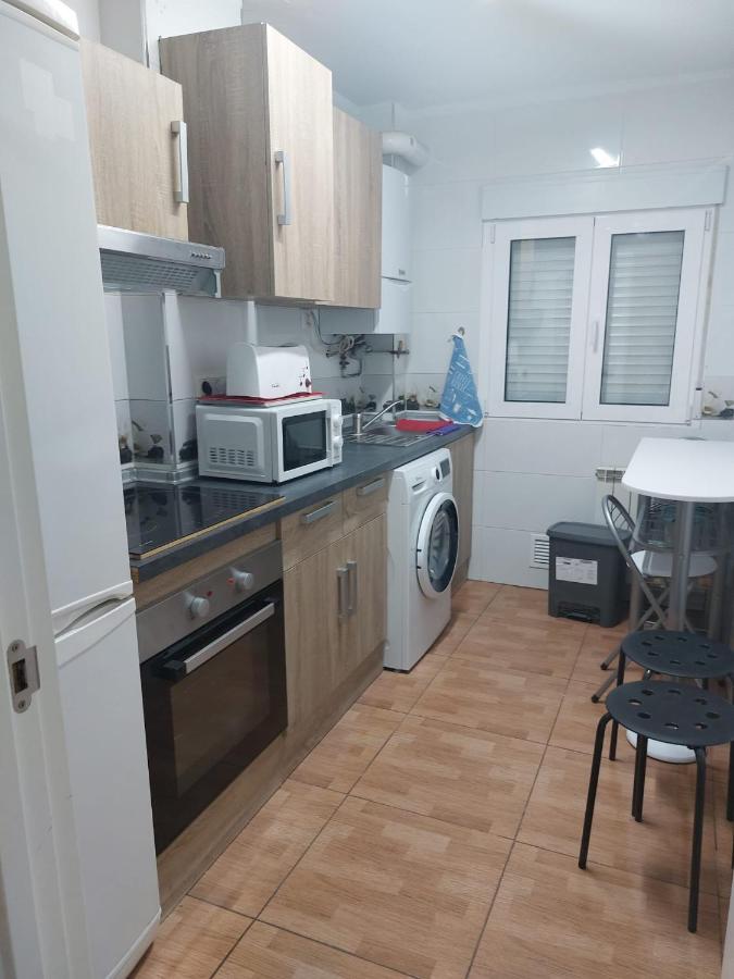 Apartamento Zaragoza Plaza Europa Bagian luar foto